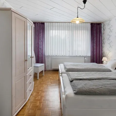 Apartamento Ferienappartment Becker Zentrum